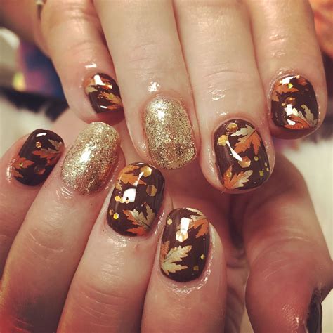 fall leaf nail designs